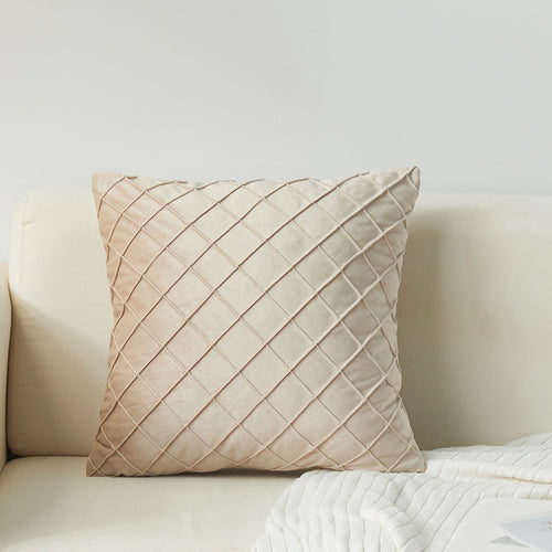 Textured Diamond Pattern Decorative Pillow