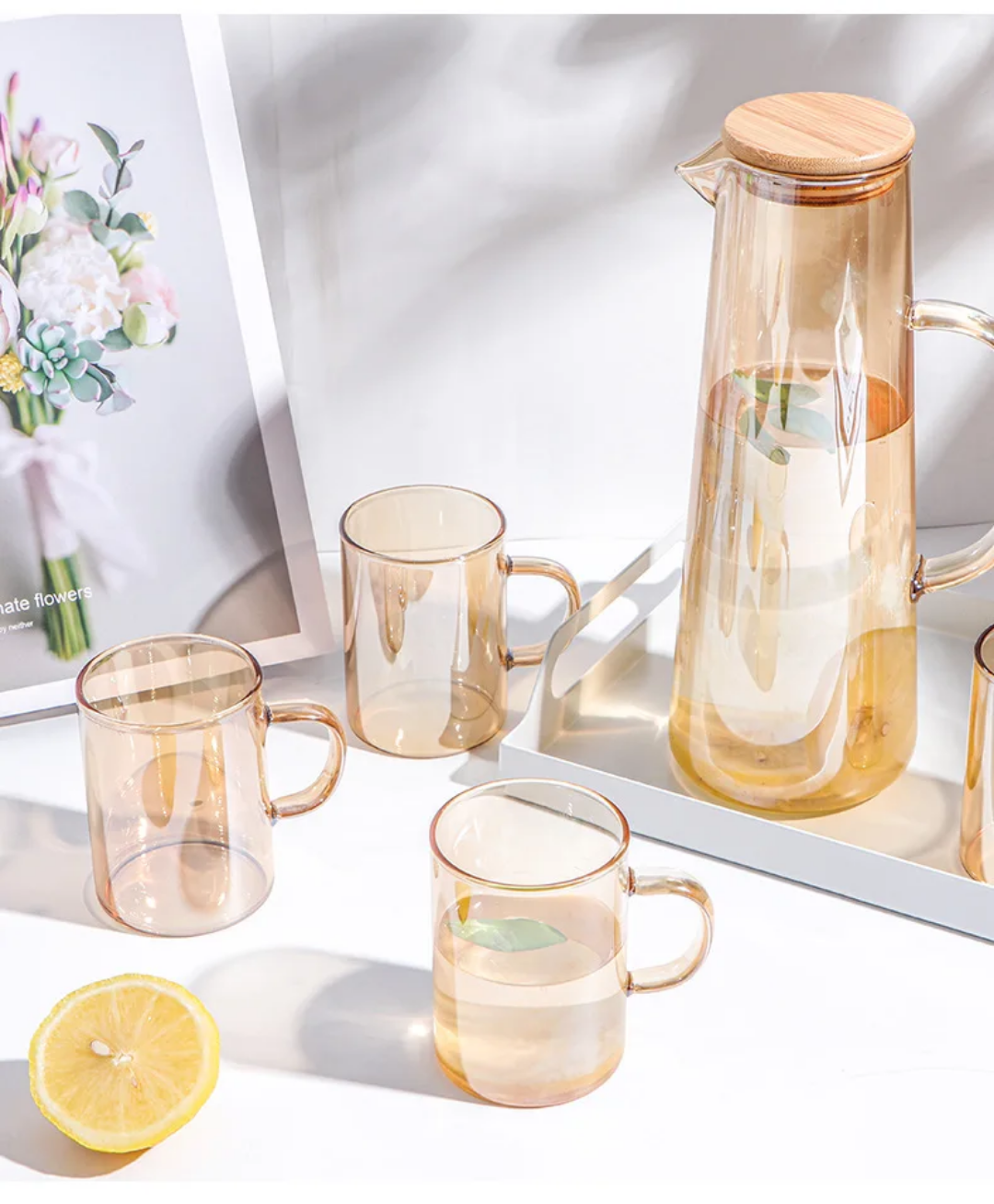 BowLift | Glass Jug Set