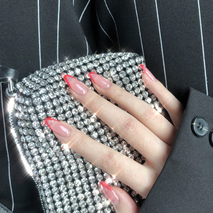 Artful Stiletto-Style Nail Extensions Bowlift