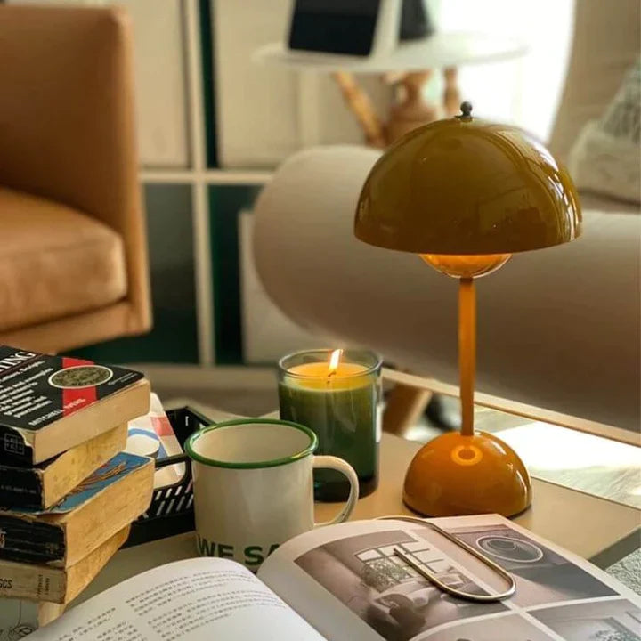 BowLift | Modern table lamp