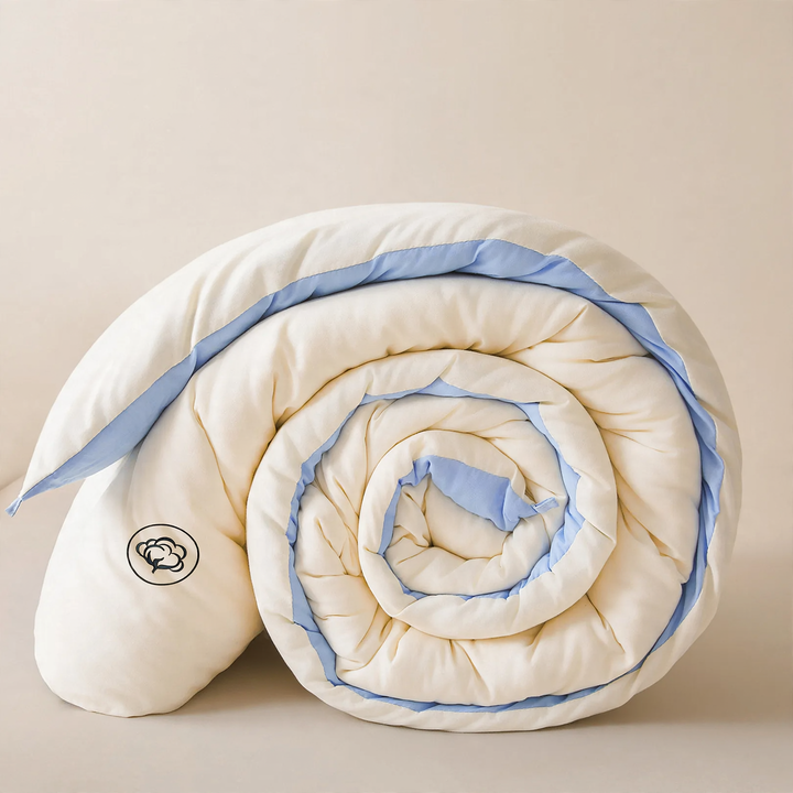 Bedding comforter made of Xinjiang cotton, two-tone