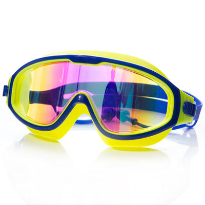 Snorkel mask with comprehensive field of view and comfortable silicone details Bowlift