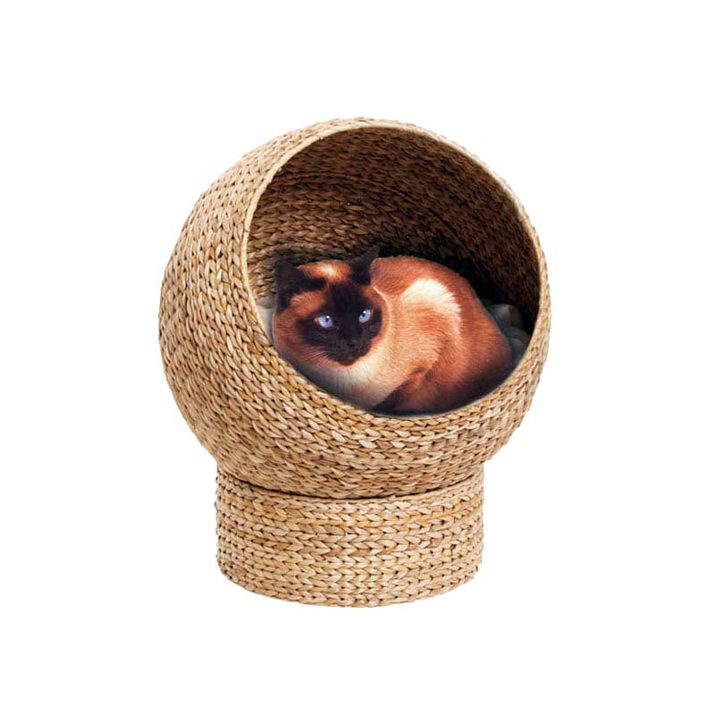 Modern cat bed made of natural handwoven Bowlift