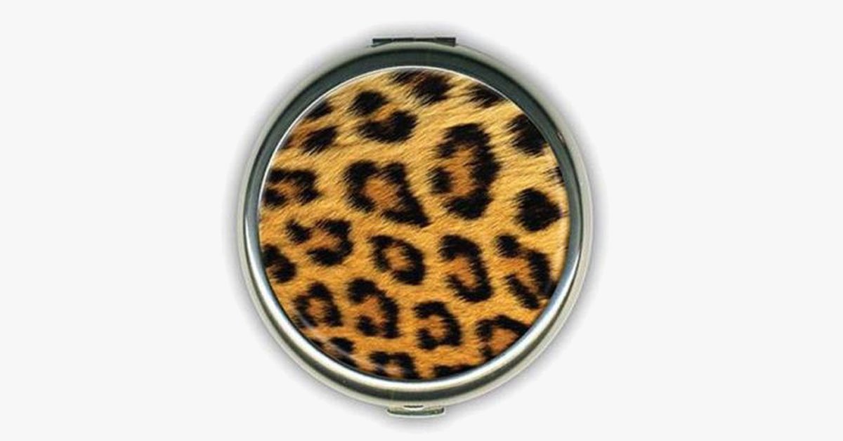 BowLift | Safari Print Bag Mirror