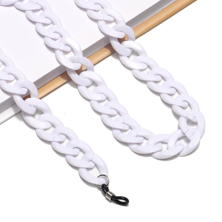 Statement Eyewear Chain Bowlift