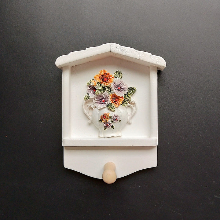 Decorative Keychain Wall Mount with Sunflower Design