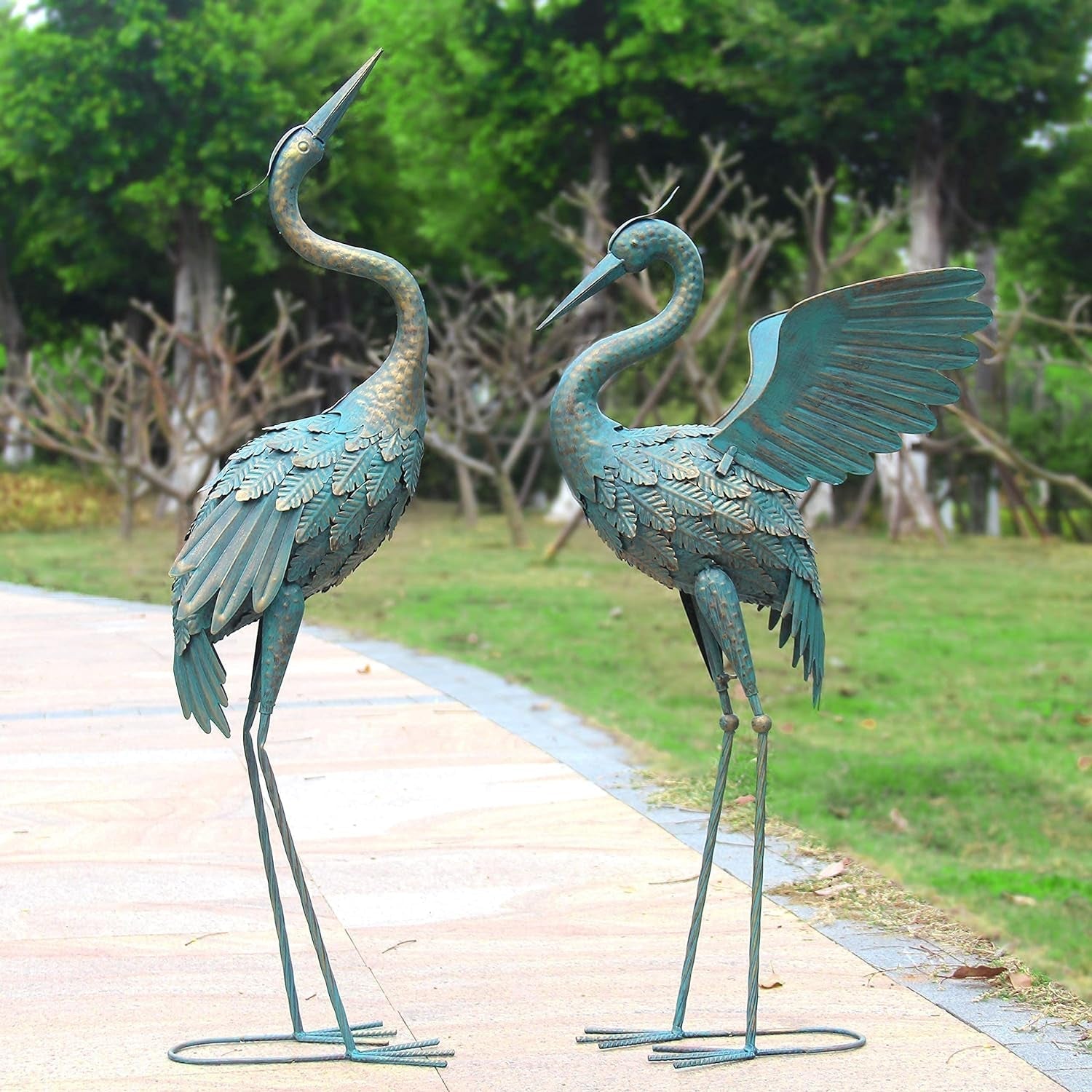 BowLift | 33-37 Inch Metal Crane Garden Statue Decor, Bird Garden Sculpture & Statues, Outdoor Decoration for Garden Patio Lawn Backyard Pool, Vintage Spreading Wings Crane, Set of 2