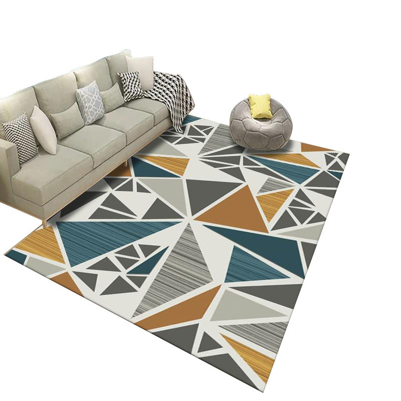 Geometric Patterned Area Rug Bowlift