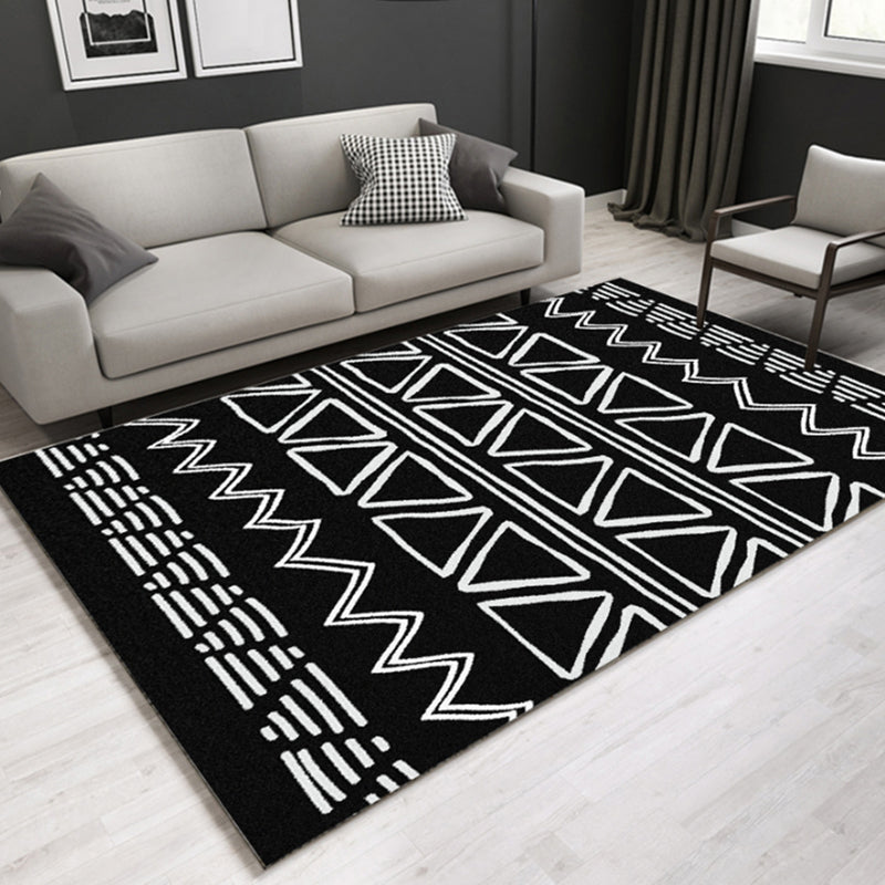 Beautiful multicolor triangle rug synthetic modern rug machine washable for the living room | Bowlift