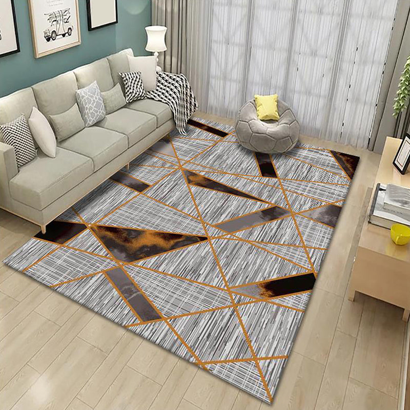 Trendy pastel-colored geometric-shaped rug Synthetic Modern rug for indoor areas Non-slip backing Rug for bedroom | Bowlift