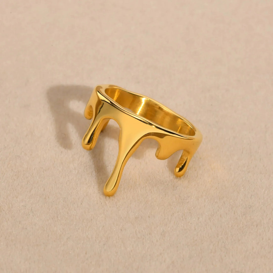 BowLift | 18k Minimal Melting Ring