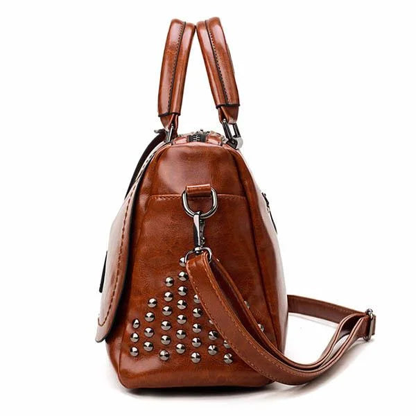 BowLift | Elegant Soft Leather Shoulder Bag for Women – Versatile Everyday Handbag