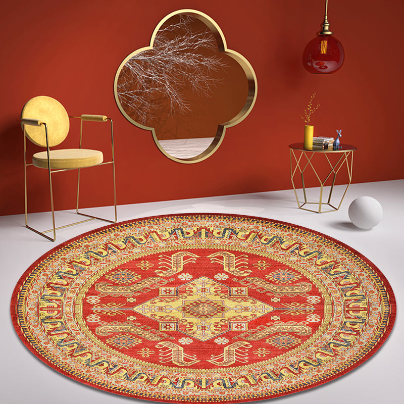 Moroccan medallion pattern rug Multi-colored polypropylene rug Non-slip backing Pet-friendly washable rug for the bedroom | Bowlift