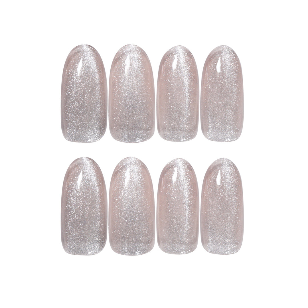 Elegant artificial nails with glitter and ombre effect Bowlift