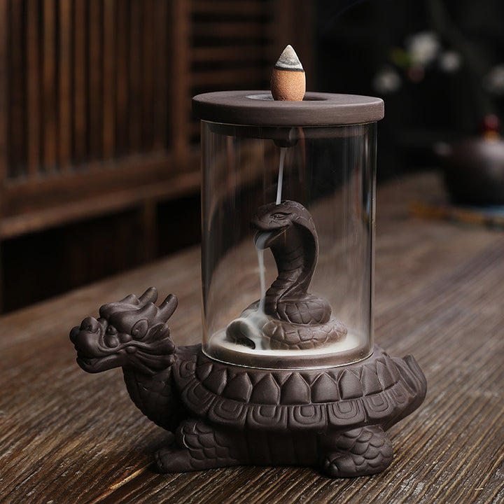 Artistic Cobra-Themed Incense Burner