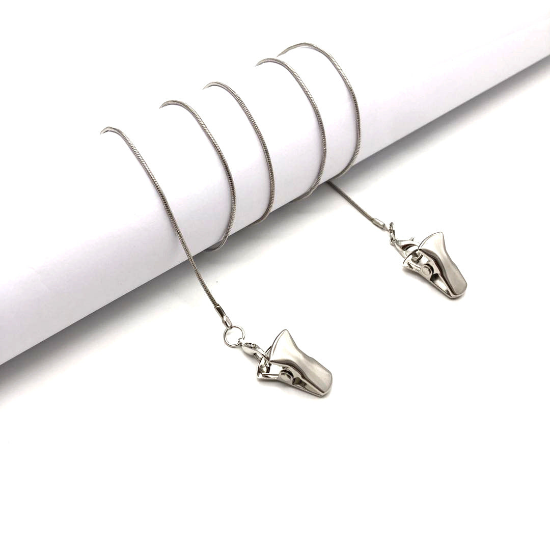 Fashionable Eyewear Chain Bowlift