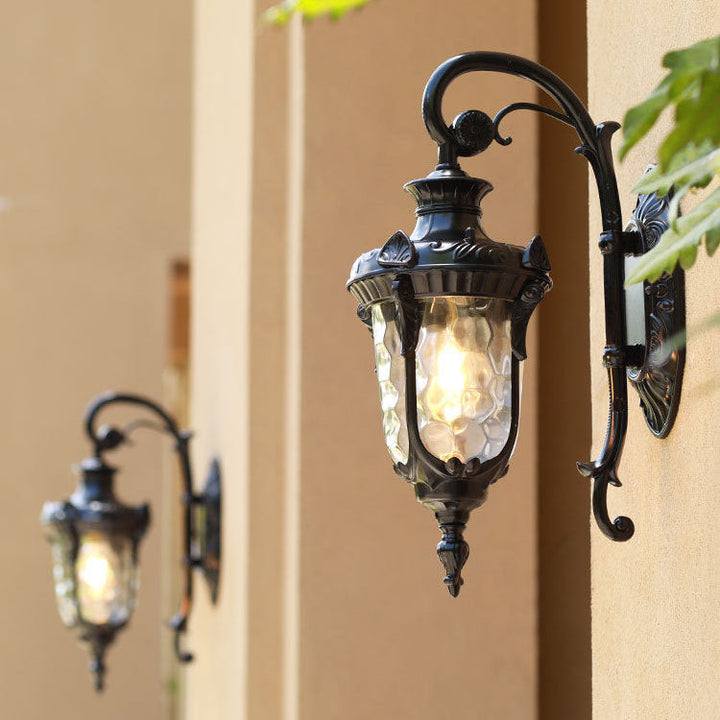 Traditional European Cylinder Lantern Aluminum Glass 1-Light Outdoor Wall Sconce Lamp For Outdoor Patio | Bowlift