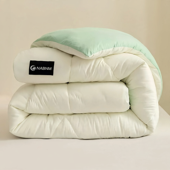 All-season blanket with temperature control