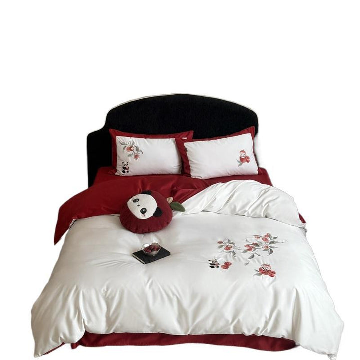 Bedding set made of long-staple cotton with embroidery