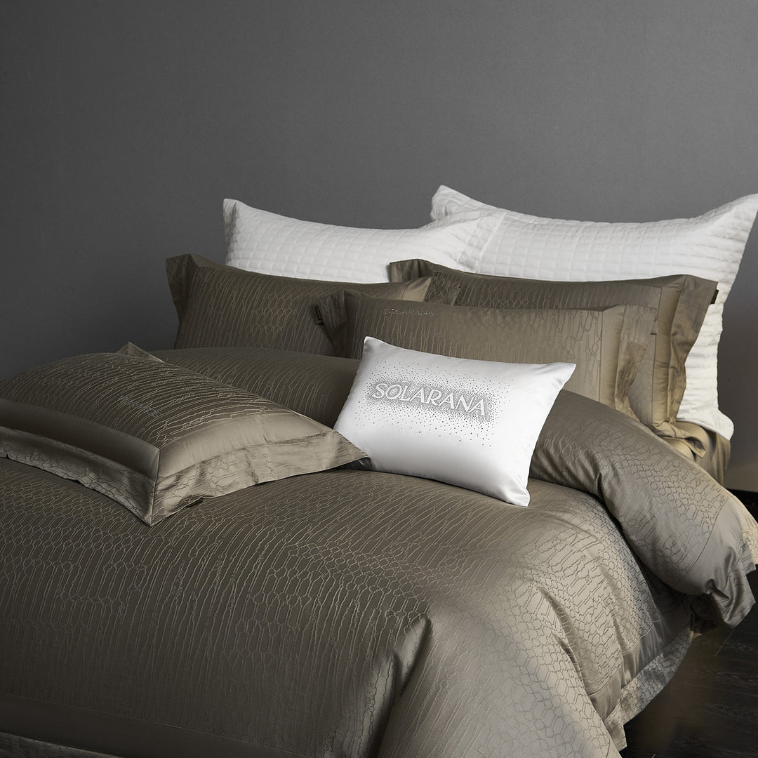 Italian Jacquard Bed Linen Set Made of Long Staple Cotton