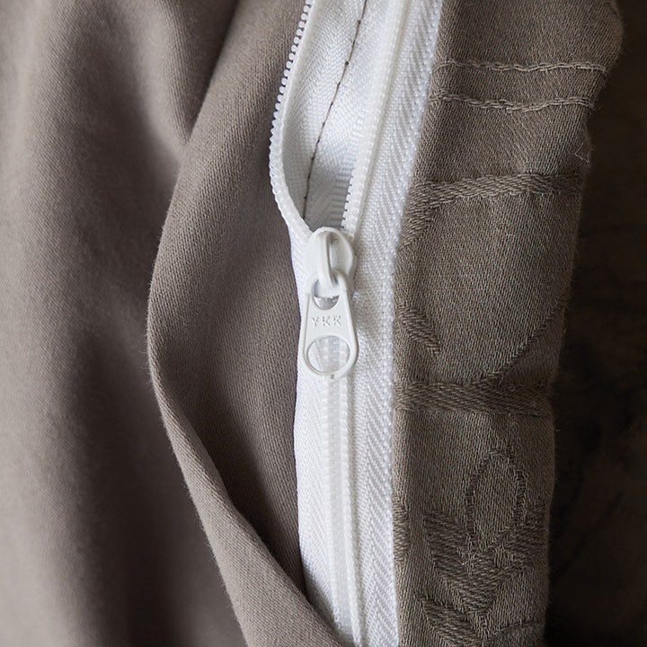 Bedding set made of pure cotton with relief structure