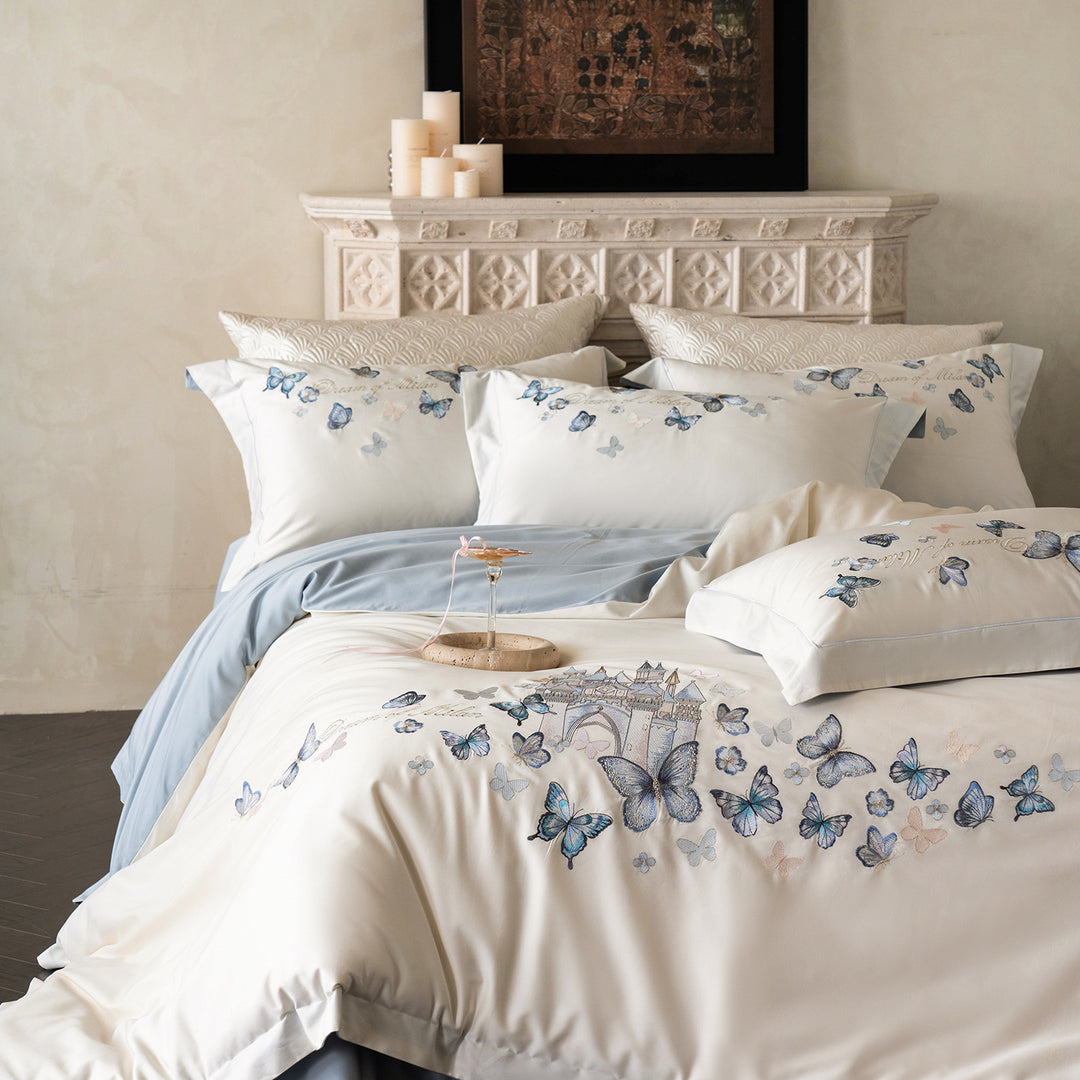 Bedding set made of long-staple cotton with embroidery