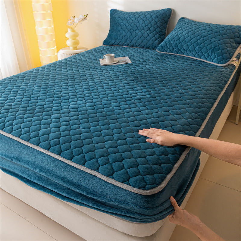 Milk fiber bed sheet with padding, solid color