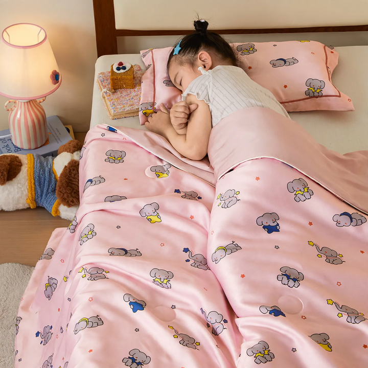 Summer blanket made of Lyocell, light and cooling