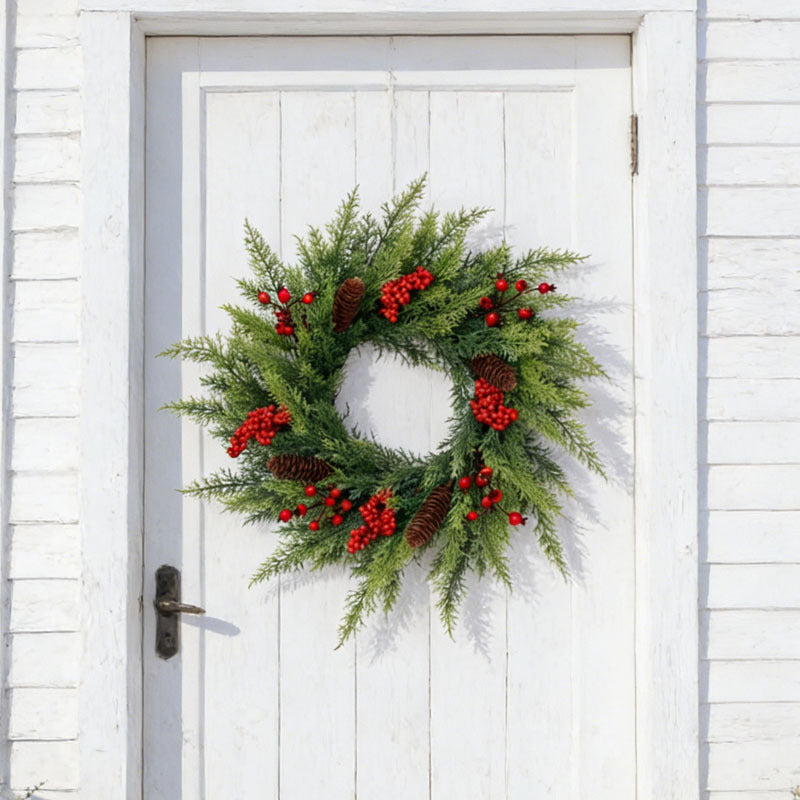 Large Christmas wreath, 23 inches
