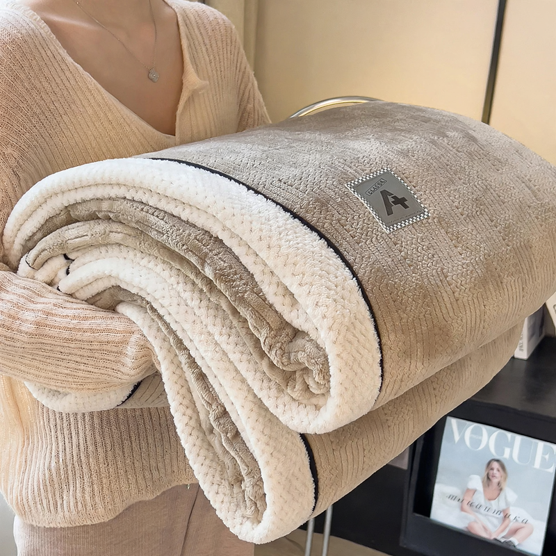 Warm flannel blanket, extra thick, for office and home