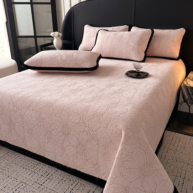 Milk fiber bedspread with padding for winter