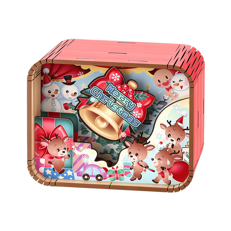 Wooden music box with Christmas motif