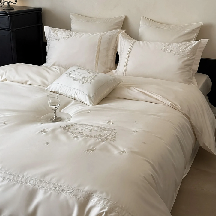 Long-staple cotton bedding, 4-piece, embroidered