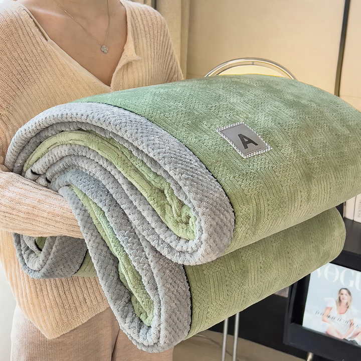 Warm flannel blanket, extra thick, for office and home
