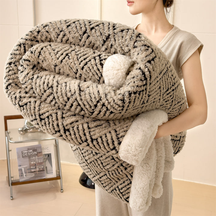 Patterned cuddle blanket with lamb fleece look