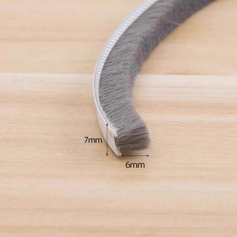 Brush seal for door and window gaps
