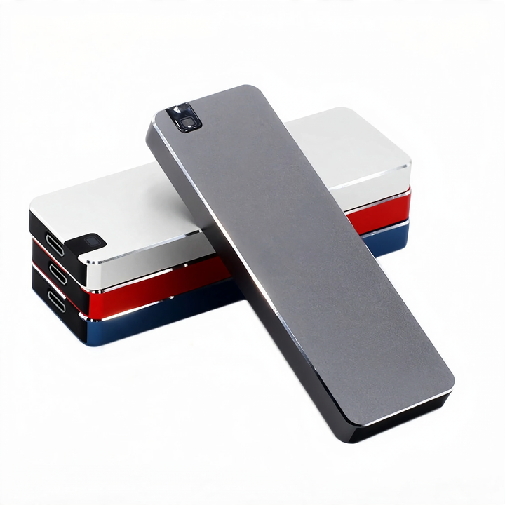 Mobile SSD, up to 128 TB, USB-C / USB 3.1