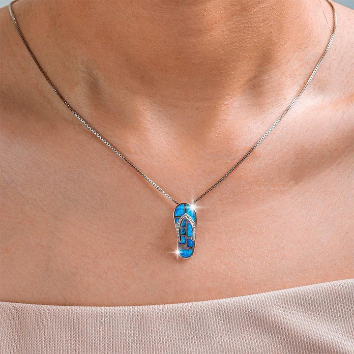 BowLift | Flip Fop Necklace