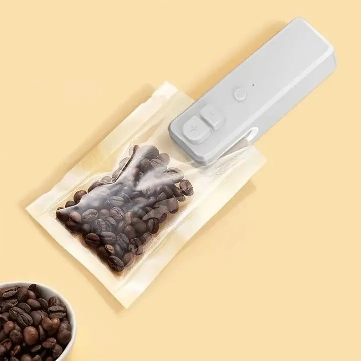 BowLift | 2-in-1 Mini Foil Sealer & Cutter – For Fresh Snacks & Organization