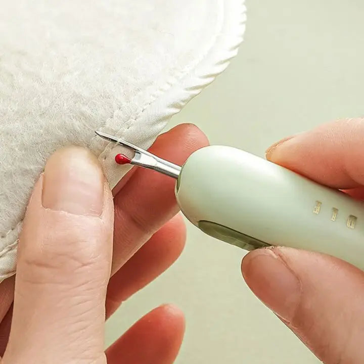 BowLift | 2-in-1 Needle Threader & Seam Ripper