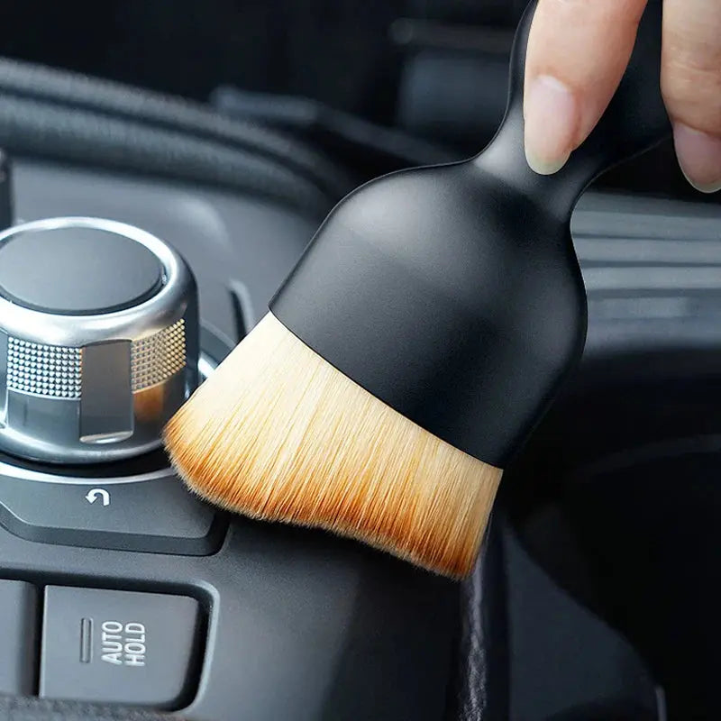 BowLift | Auto cleaning brush with soft bristles