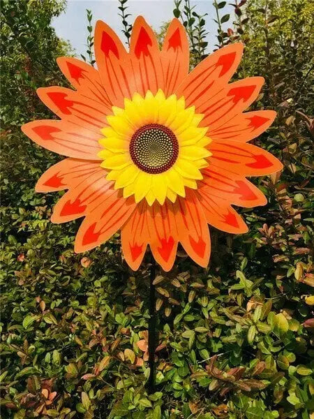 BowLift | Garden Wind Wheel with Sunflower Motif