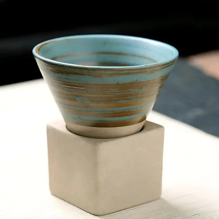 BowLift | Handmade Japanese Ceramic Mug