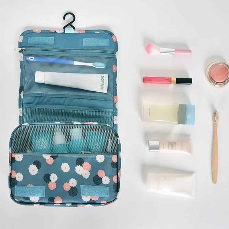 BowLift | Travel Hanging Cosmetic Bag