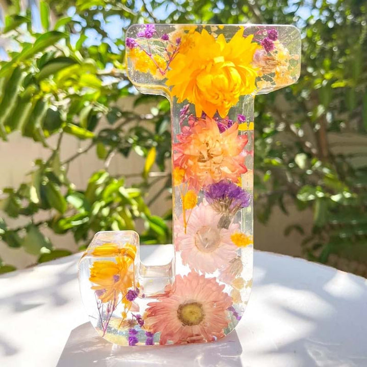 Harz-Flower-Night Light | LED-Decorative Lamp in Letter Shape