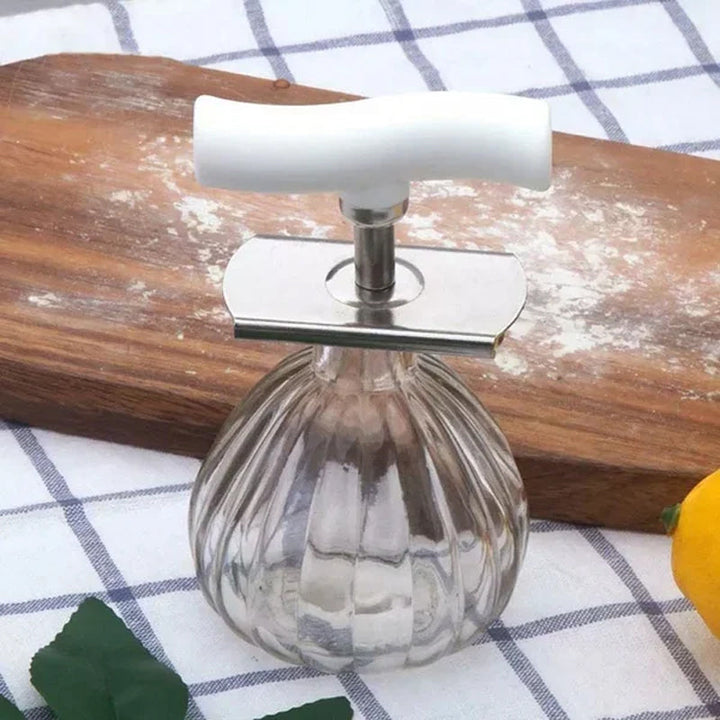 Size-adjustable can opener made of stainless steel | Bowlift
