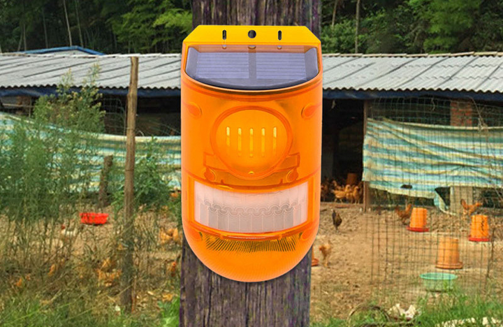 BowLift | Solar-powered animal repeller with alarm – Effective protection against animals