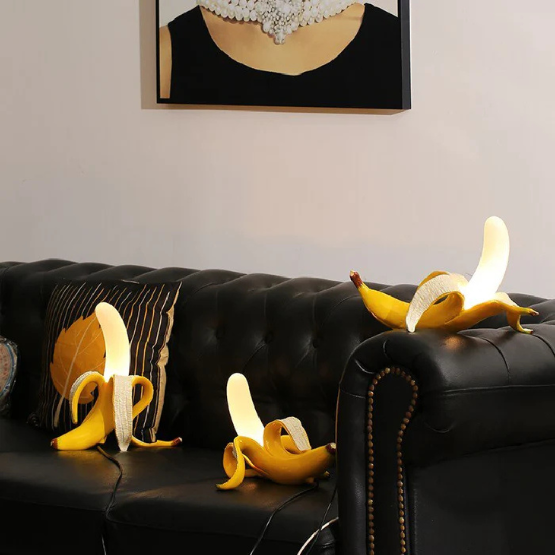 BowLift | Golden Banana LED Table Lamp