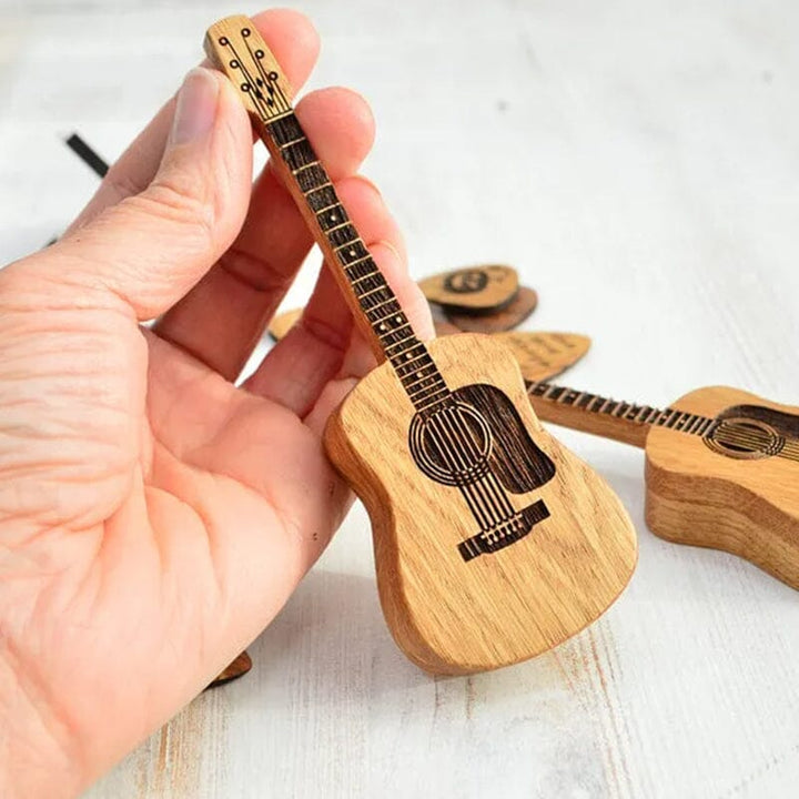 BowLift | Wooden box for acoustic guitar accessories