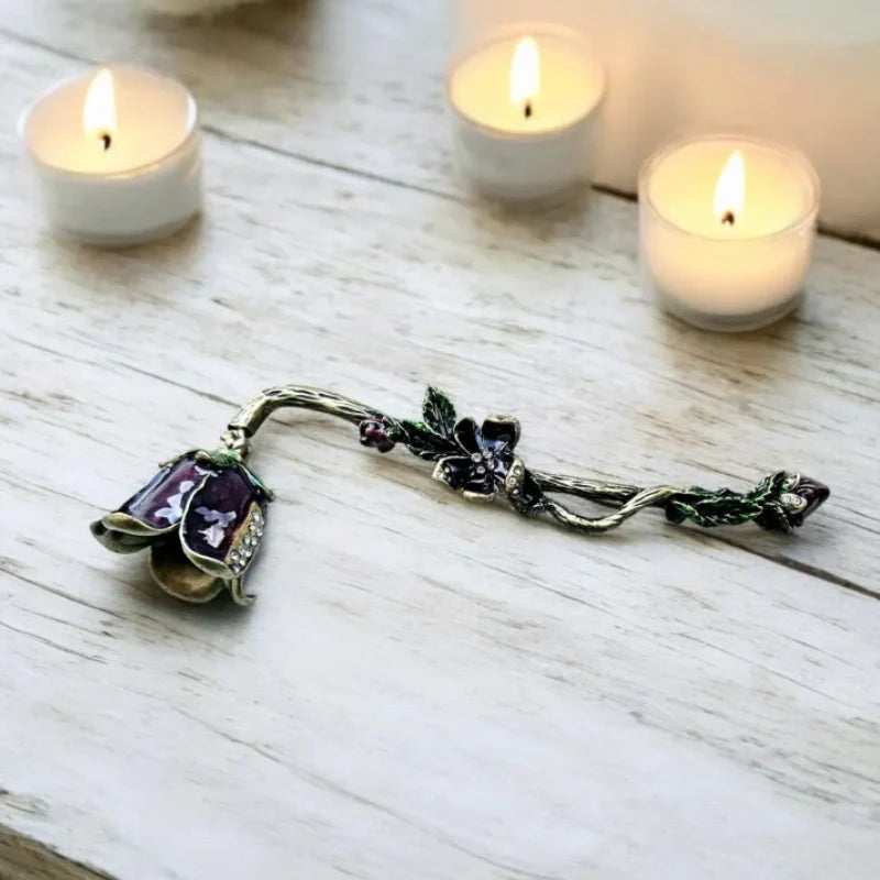BowLift | Velisse Candle Snuffer